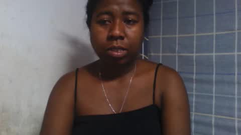 murielleee online show from May 2026 11:39:01 AM