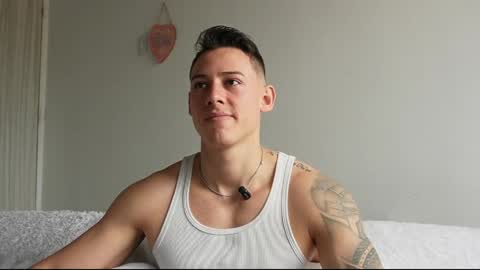 Snapshot of muscle_king_cum chatting on May 2026 02:22:01 PM muscle_king_cum online show from May 2026 02:22:01 PM