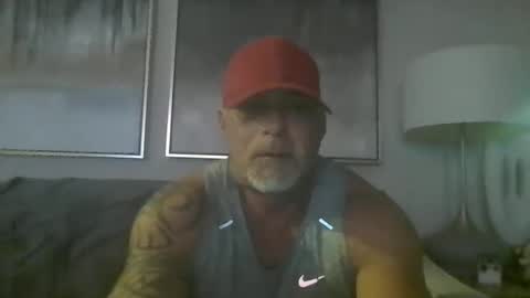 Muscleddaddy online show from December 2024 01:32:02 AM