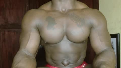 musclegod23 online show from February 2026 02:02:01 PM