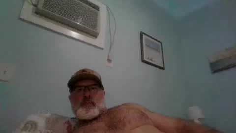 Snapshot of musclemeat41 chatting on May 2026 06:15:02 PM musclemeat41 online show from May 2026 06:15:02 PM