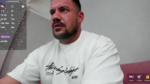 MuscleMonster31 online show from January 2025 05:01:01 AM