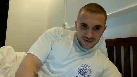 muscleshow00 online show from February 2026 10:36:02 AM