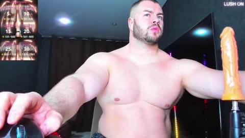 Snapshot of muscularjohnforu chatting on March 2025 04:49:01 PM click icon for peach  online show from March 2025 04:49:01 PM