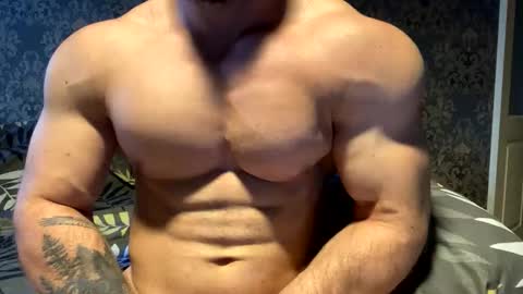 muscularjuggler online show from September 2025 12:55:01 AM