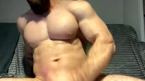 muscularjuggler online show from November 2025 01:40:01 AM