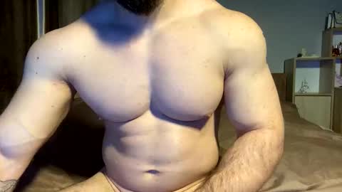 muscularjuggler online show from November 2025 04:17:02 PM