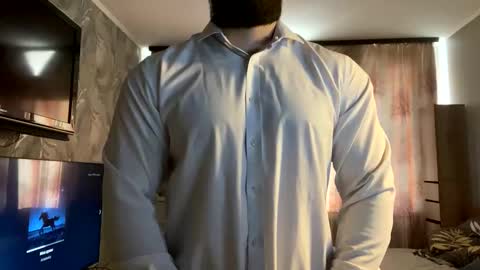 muscularjuggler online show from February 2026 03:05:02 AM