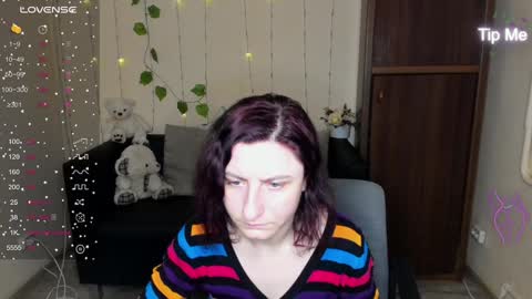 Snapshot of muse_kitty_jenia chatting on January 2025 04:49:02 AM Jenya online show from January 2025 04:49:02 AM