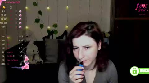 Snapshot of muse_kitty_jenia chatting on March 2025 09:54:02 PM Jenya online show from March 2025 09:54:02 PM