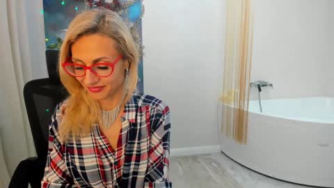 Diana online show from January 2025 05:34:02 PM