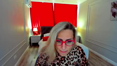 Diana online show from April 2026 11:35:02 AM