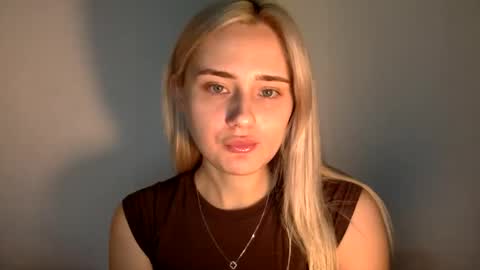 musescorner online show from November 2025 04:17:02 PM