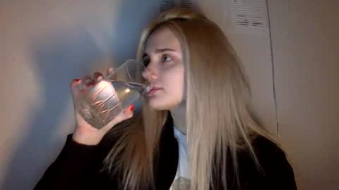 musescorner online show from February 2026 06:01:02 PM