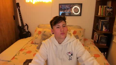 VALENTINA Luna  online show from October 2025 12:11:02 AM