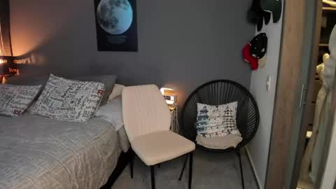 VALENTINA Luna  online show from April 2026 01:42:02 AM