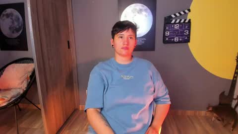 Snapshot of musicayluna chatting on May 2026 03:02:01 AM VALENTINA Luna online show from May 2026 03:02:01 AM