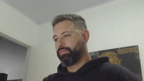 musosc online show from October 2025 01:17:01 AM