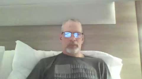 Snapshot of mustang_daddy chatting on March 2026 05:02:01 AM 307MountainMan online show from March 2026 05:02:01 AM