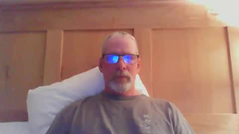 Snapshot of mustang_daddy chatting on March 2026 01:21:01 AM 307MountainMan online show from March 2026 01:21:01 AM