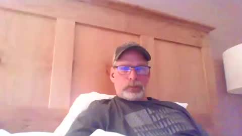 Snapshot of mustang_daddy chatting on March 2026 02:37:01 AM 307MountainMan online show from March 2026 02:37:01 AM
