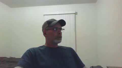 Snapshot of mustang_daddy chatting on March 2026 04:46:01 AM 307MountainMan online show from March 2026 04:46:01 AM