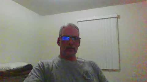 Snapshot of mustang_daddy chatting on April 2026 12:39:01 AM 307MountainMan online show from April 2026 12:39:01 AM