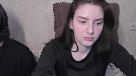 Snapshot of muuur_love chatting on March 2026 06:50:01 AM cute couple online show from March 2026 06:50:01 AM
