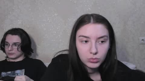 Snapshot of muuur_love chatting on April 2026 07:44:02 PM cute couple online show from April 2026 07:44:02 PM