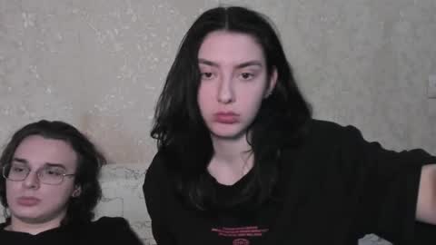 Snapshot of muuur_love chatting on April 2026 09:39:33 PM cute couple online show from April 2026 09:39:33 PM