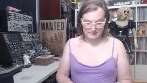 Muziknerd online show from March 2026 07:12:02 AM