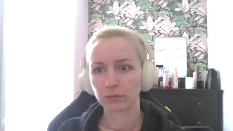 Goddess Muse online show from April 2026 03:22:02 PM