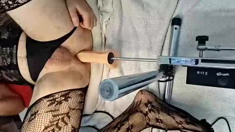 my_dirty_office online show from November 2025 08:02:02 AM