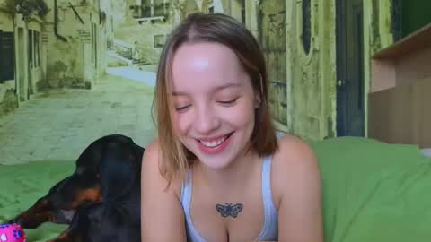  MIA  I will be here Monday Wednesday Thursday Saturday online show from September 2025 09:00:02 AM