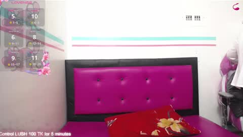  MYA ROUSE  online show from December 2025 11:37:01 AM