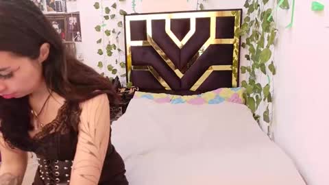 miagosling  NTMU  Dont forget follow me  online show from September 2025 05:29:02 PM