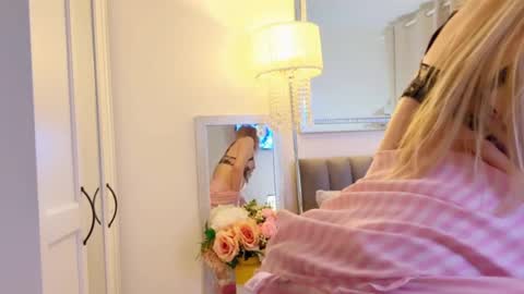 Mya-be Yours P online show from March 2025 12:31:01 AM