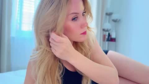 Mya-be Yours P online show from September 2025 04:00:01 PM