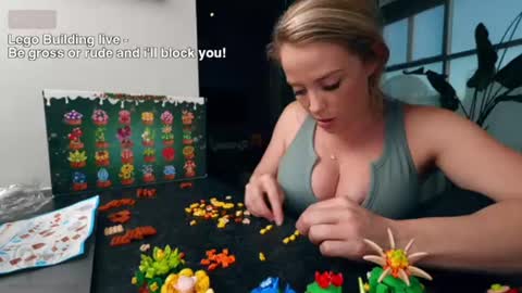 Snapshot of mycookiejar chatting on December 2025 12:07:01 AM MyCookieJar online show from December 2025 12:07:01 AM