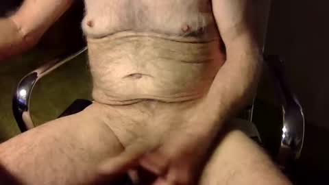 r-glenn-01 online show from September 2025 02:00:02 AM