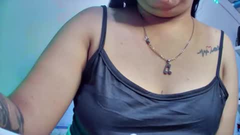 Snapshot of myhoney_hot chatting on May 2026 01:05:01 PM myhoney_hot online show from May 2026 01:05:01 PM