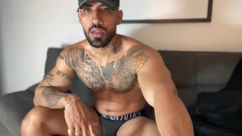 Myke esthetic online show from March 2025 01:23:01 AM