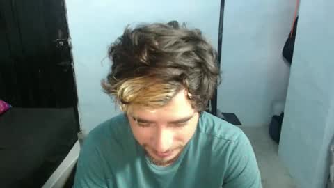 Snapshot of myke_xxx chatting on December 2024 12:49:01 PM mike online show from December 2024 12:49:01 PM