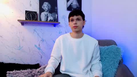 Mykel   online show from October 2025 03:02:01 PM