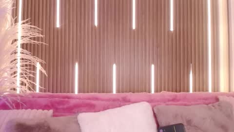 Myla  online show from September 2025 03:22:01 AM