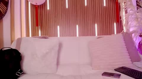 Myla  online show from February 2026 06:07:01 AM