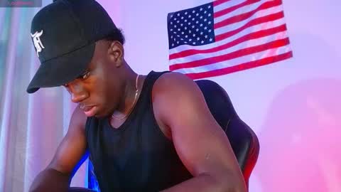 Mylo Wallace  online show from November 2025 08:42:02 PM