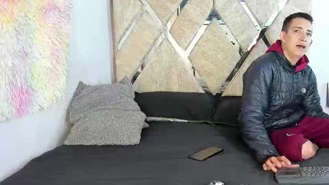 Myluandjack online show from October 2025 12:28:02 PM