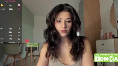 hey its Mel online show from December 2024 08:09:02 AM