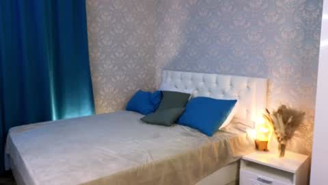 Snapshot of myshkek chatting on December 2024 03:08:02 AM Mickey online show from December 2024 03:08:02 AM